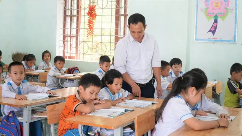 Bồi dưỡng năng lực quản lý giáo dục cấp xã | Giáo dục và Đào tạo | 18/11/2025